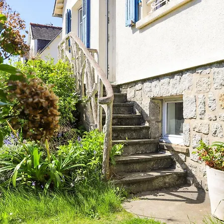 Accueillante Maison Proche